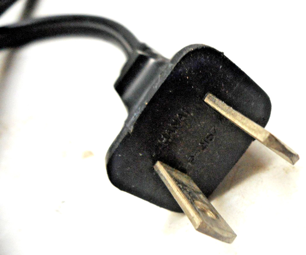 YAMAHA C40 CONTROL AMPLIFIER - POWER CORD - PARTING OUT