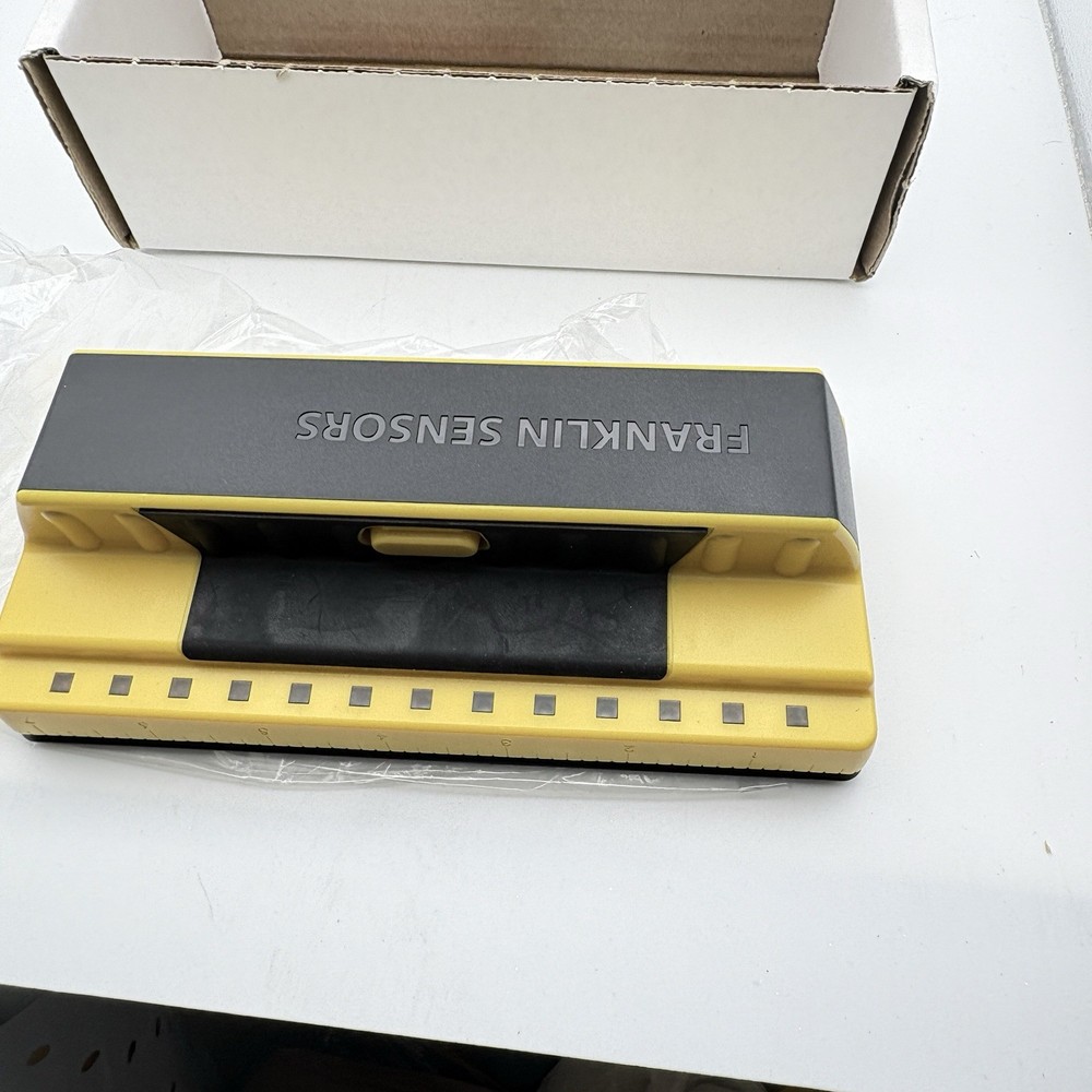 Franklin 710 Professional Stud Finder with Advanced 13-Sensor Technology NOB