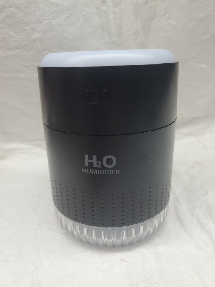 Rechargeable Mini Humidifier 7-Color Changing Lights, Compact Personal