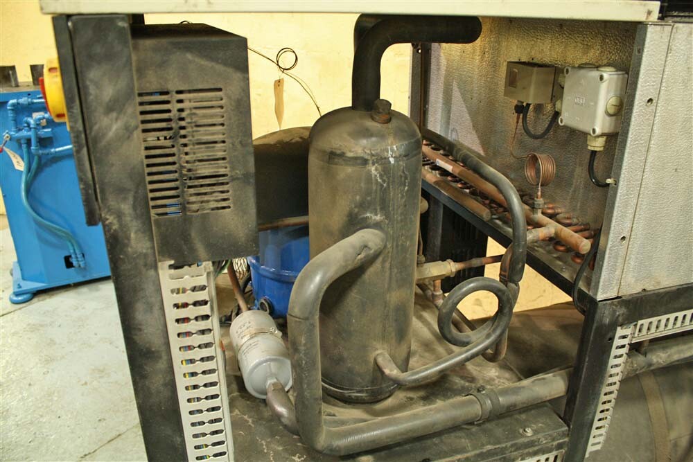 PARKER HIROSS MODEL MDE 33A AIR DRYER: YODER #55915