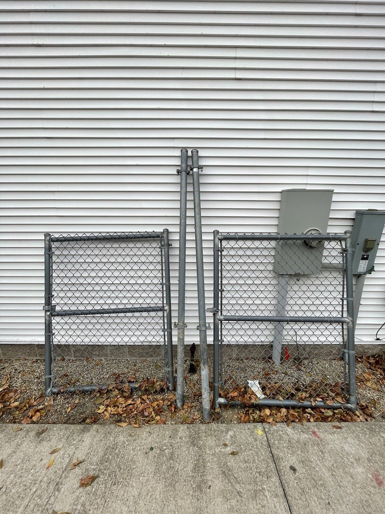 Chain Link Fence Dual Swing Gate