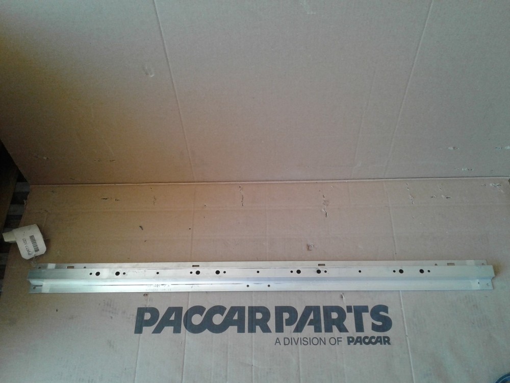 Paccar Cab Rear Reinforcement R77-1277