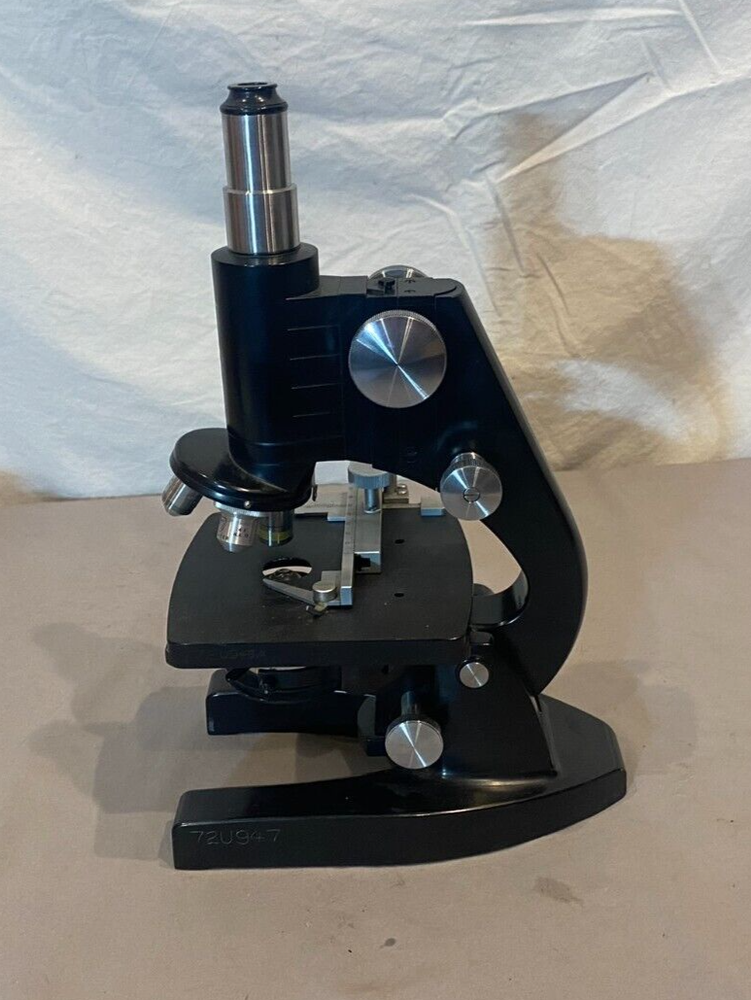 American Optical B-35-38 Monocular Light Microscope Graf-Apsco Lamp Olympus Case