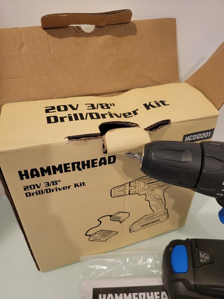 Hammerhead 20v 3/8" Drill/ Driver Kit Model:hcdd201 EUC