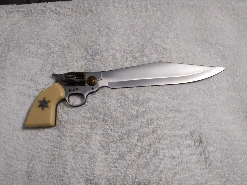 VINTAGE SHERIFF BOWIE KNIFE