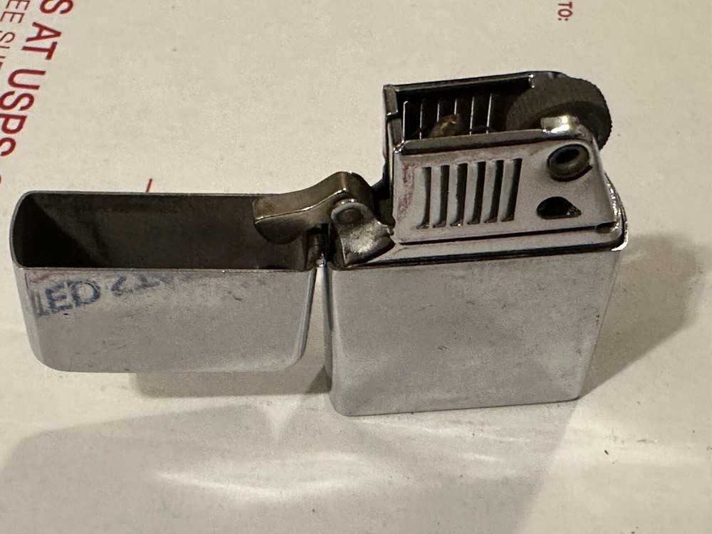 Vintage Ronson Wind II Cigarette Lighter Sparks Needs Butane Refill