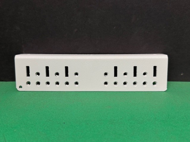 Corning Centrix Sys Enclosed Housing Acces. Kit Standard Strain-Relief Bracket