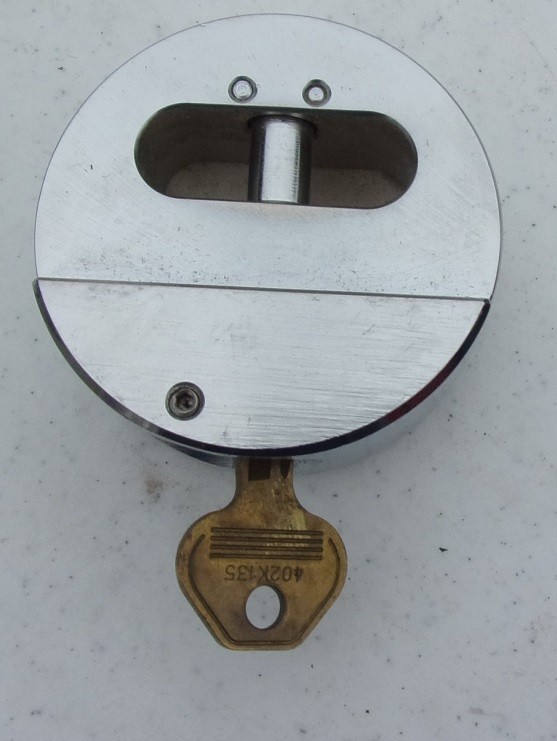 Master Lock 2 7/8" Pro Series Reinforced Padlock Chrome & Key