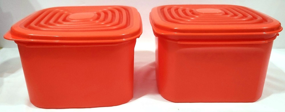 Tupperware 2 red-orange Modular Mate 11cup square Bowls & Stuffable Lids #1620