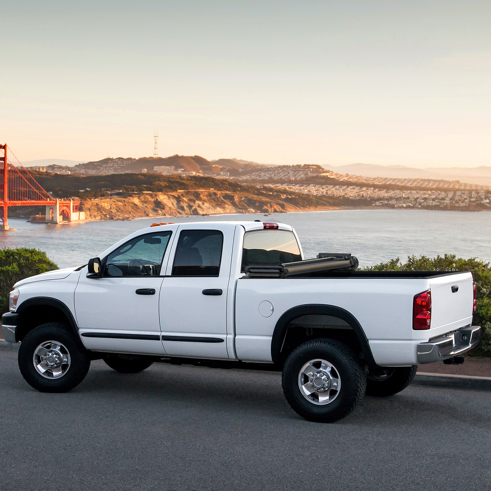 5.5FT 4-FOLD Soft Bed Tonneau Cover For 2015-2024 F150 F-150 Truck Waterproof