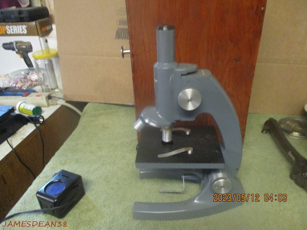 Bausch & Lomb Microscope Model ST 10x, 43x Vintage ST CASE LIGHT