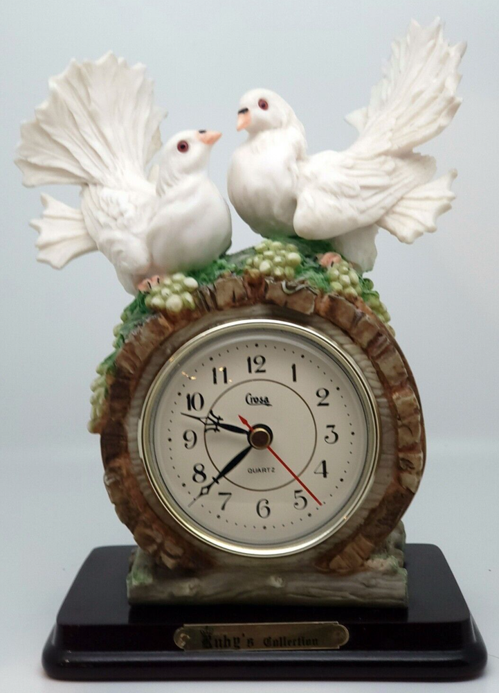 Beautiful Doves Clock. Ruby's Collection. Perfect Condition!