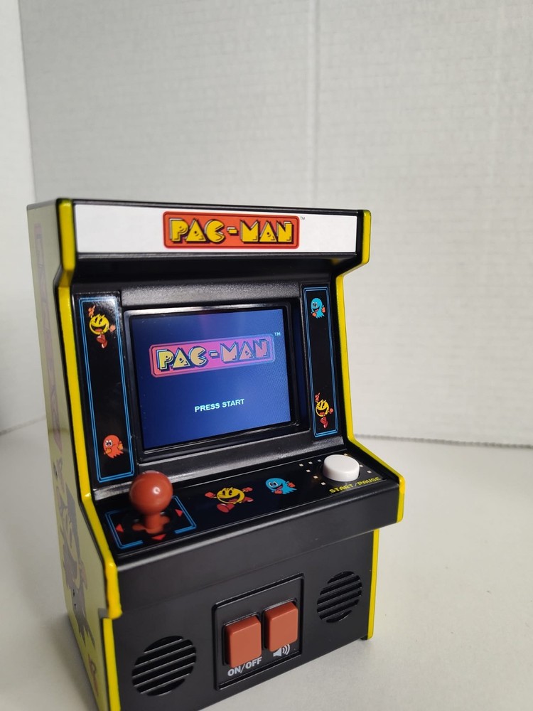 Basic Fun Pac-Man Handheld Mini Arcade Game Bandai Namco Pacman Tested Working