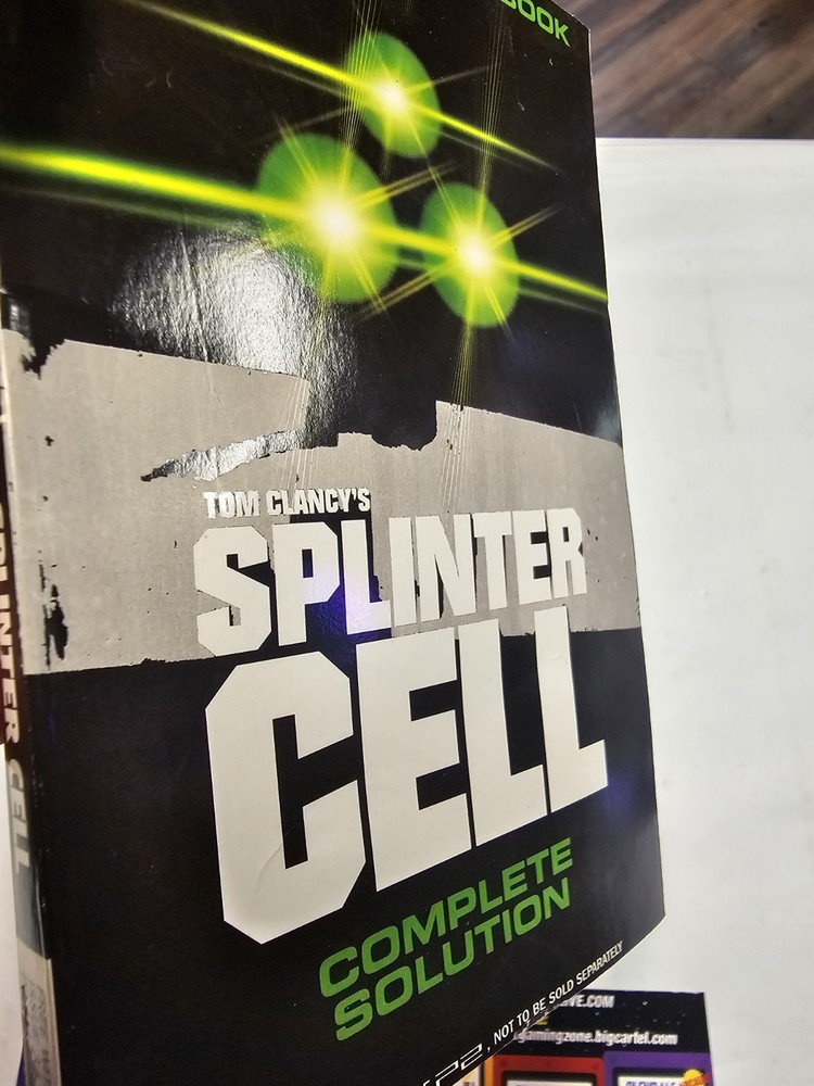 Tom Clancy's Splinter Cell Complete Solution Handbook (P2 Magazine)