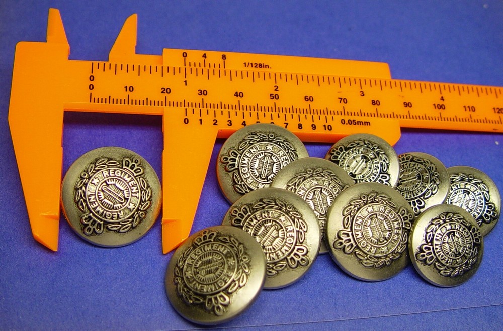 FOREIGN EXCHANGE replacement buttons 10 hard plastic alloy Good Used Condition