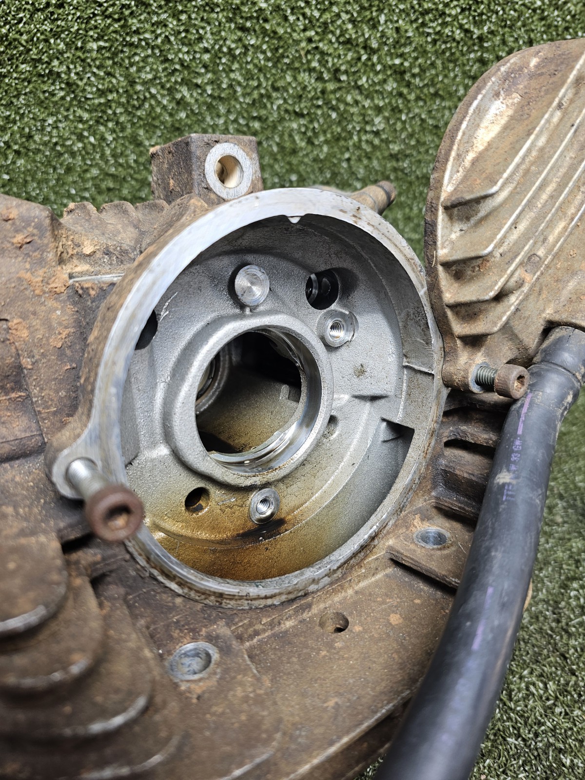 2008 Yamaha Grizzly 350 Engine Cylinder Head