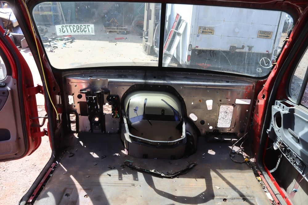 2016 FREIGHTLINER CASCADIA 125 EVOLUTION TRUCK CAB FRAME COMPLETE RED OEM