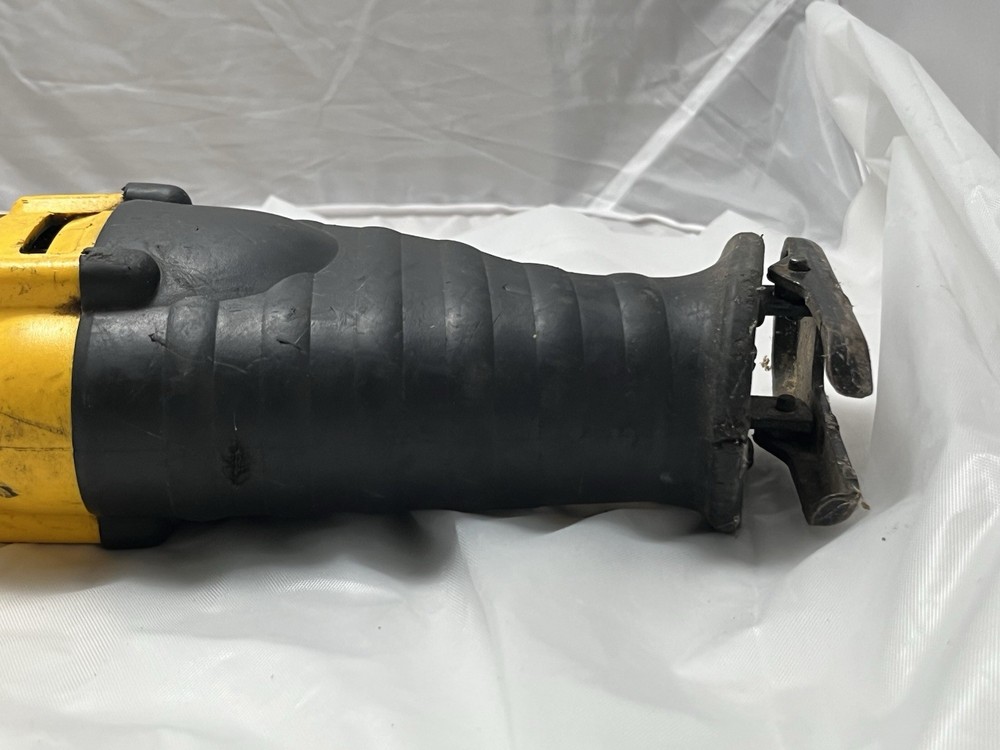 Dewalt 18V Reciprocating Saw