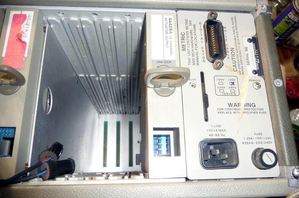 AGILENT HP 3498A EXPANDER data acquisition / control unit with cables