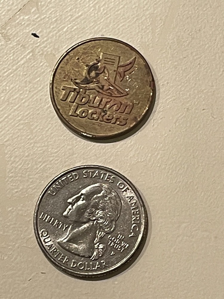 Tiburon Lockers Token