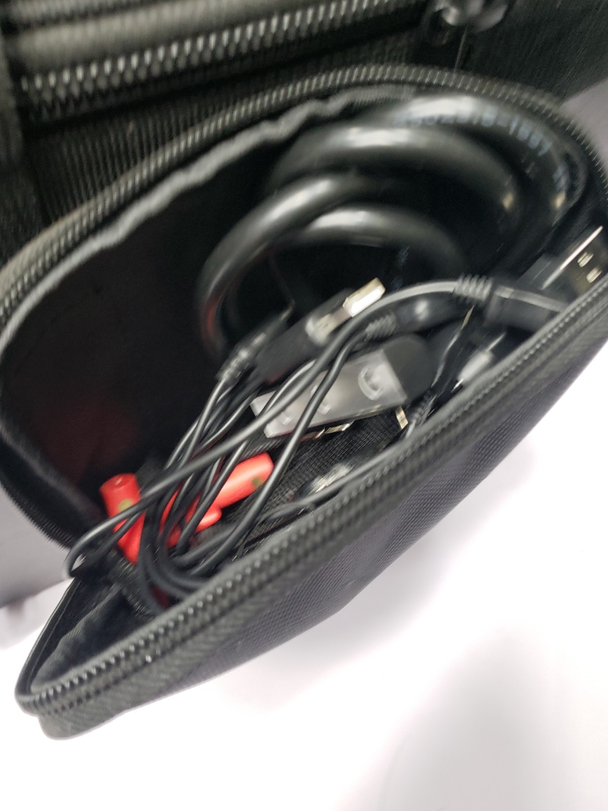 Fuel-Less Generator by Humless Lion Energy 50W Solar Panel Power Connector