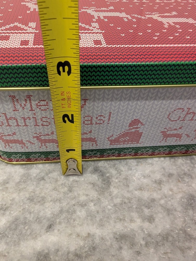 Merry Christmas Tin