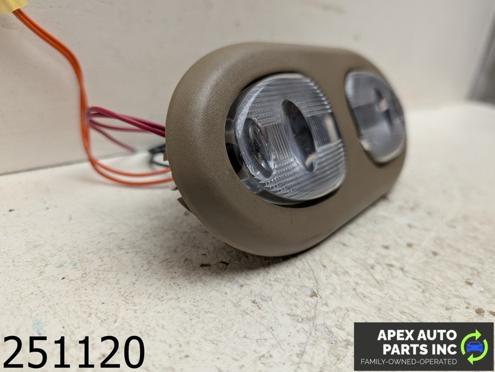 OEM 2005 Ford E-150 5.4L map reading light