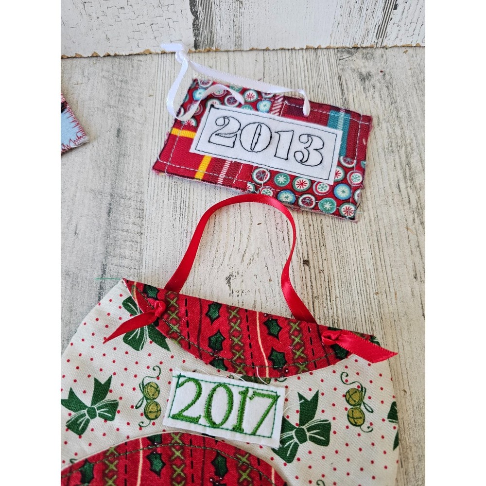 Knit present ornament year tree unique set