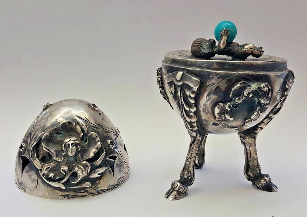 CIRCA 1886 RUSSIAN EGG 84 SILVER WITH RUBY & BLUE STONE