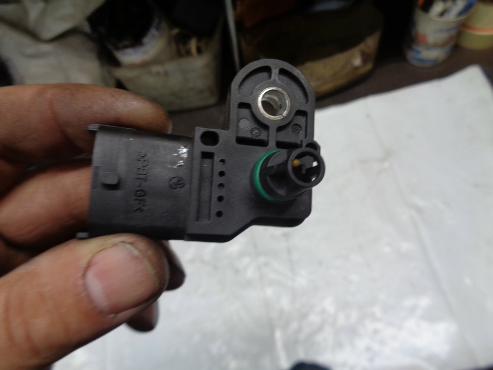 2008-2018 Polaris Rush Switchback Dragon airbox T map sensor 2410422