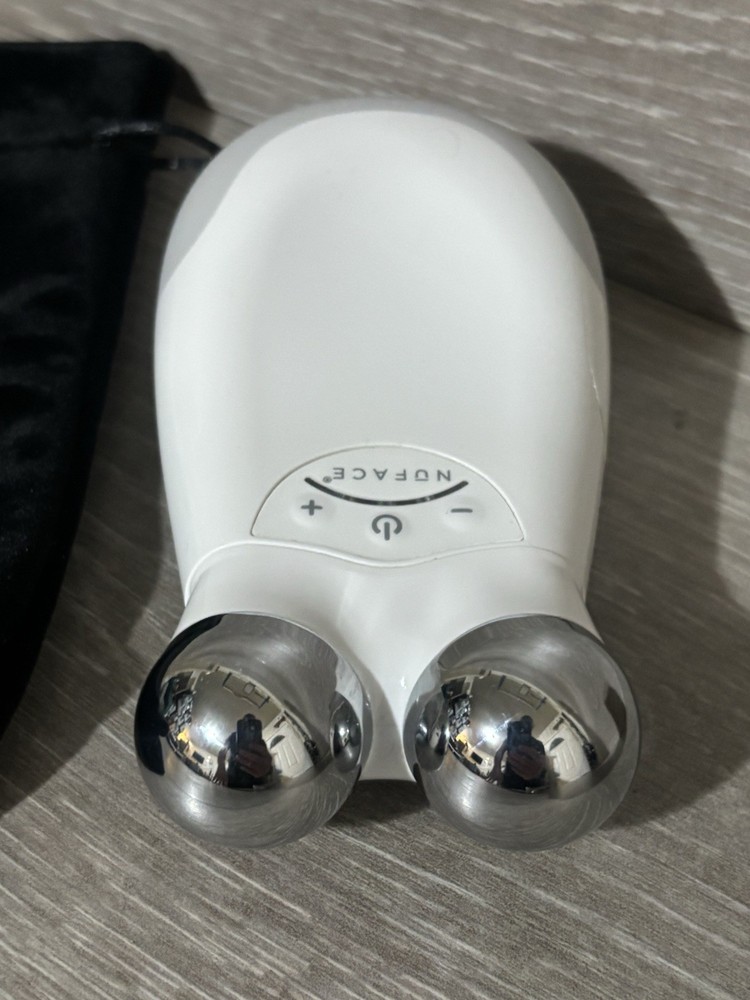 NuFace White Trinity Pro & NuFace Mini UNTESTED/NO CHARGING DOCK OR POWER CORD