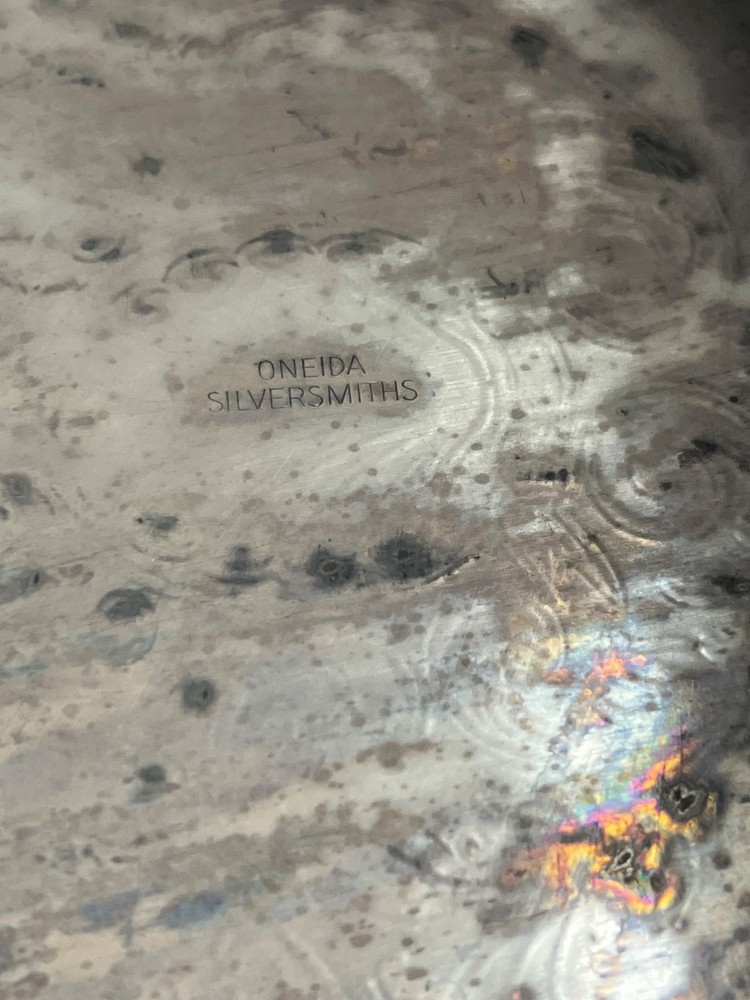 Oneida Silversmiths Silver-Plated 5-Piece Tea Set With Etched Serving Tray