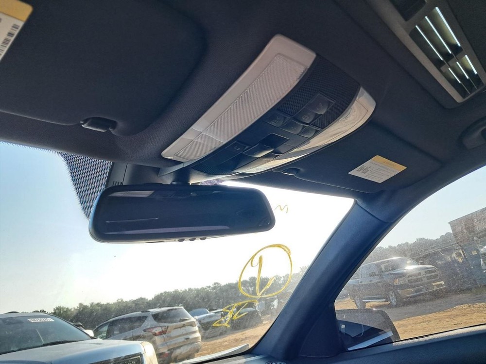 C220 2013 Glove Box 4754485
