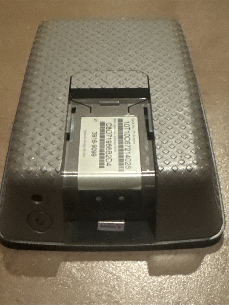 Cisco Linsky- Re1000 Range Extender Wireless N Router Extender. Used