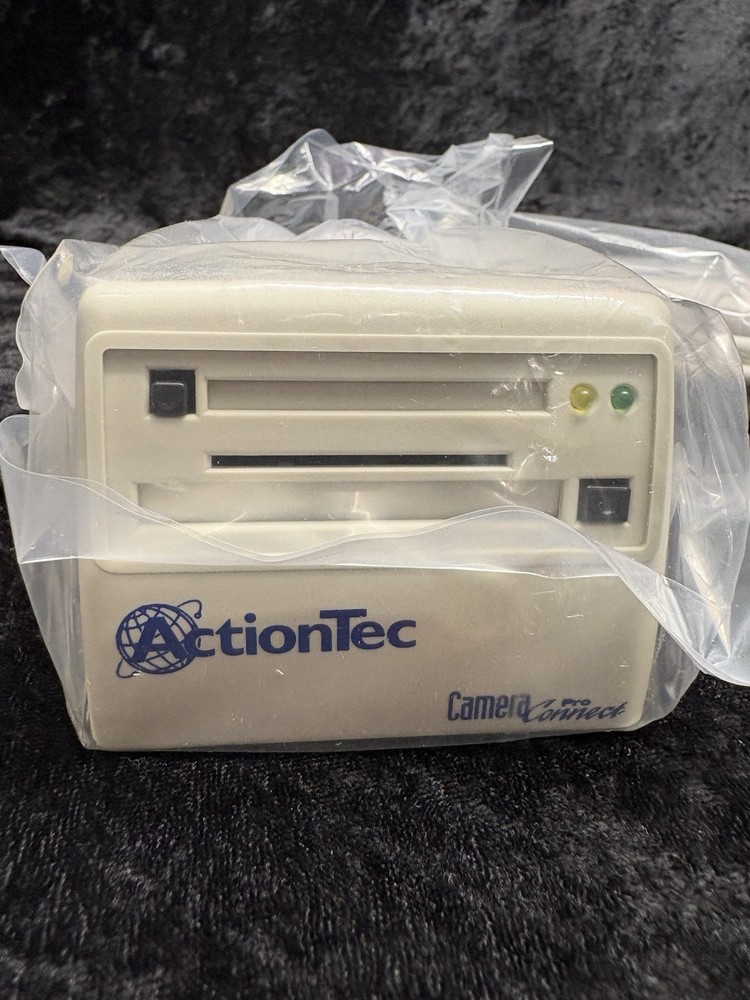 ActionTec CameraConnect Pro External PC Card Read and Write Drive