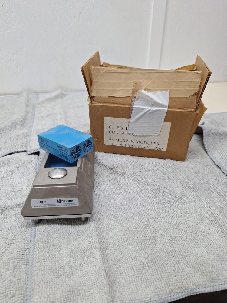 Roxtec CF8 8/8 Kit. 4cm 20W40 Modules 1cf 8 Frame W/comp