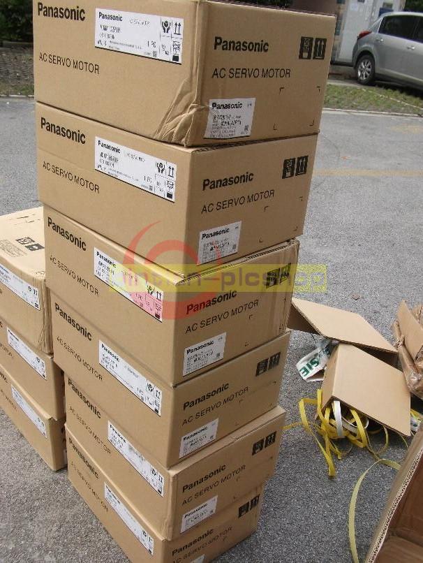 1Pcs Panasonic MSDA042A1A Servo Driver New