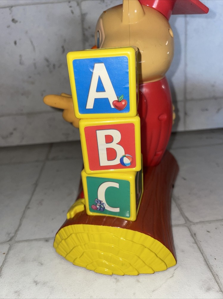 Talking Singing Oliver Owl ABC Game Toy 2002 Hasbro Working