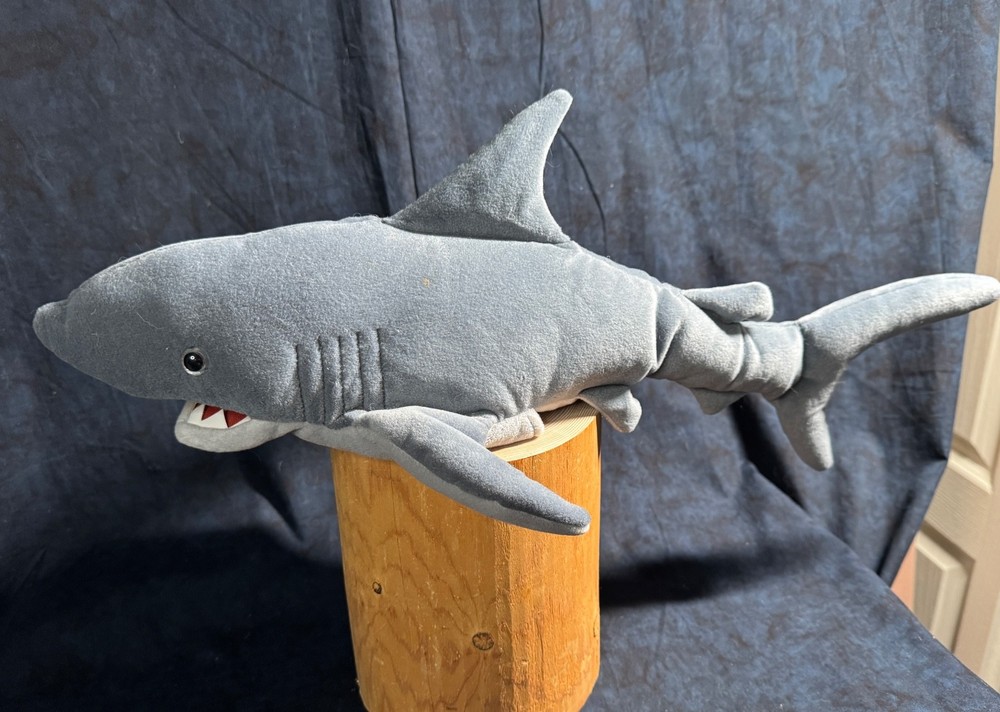 Folkmanis Puppet 22" Great White Shark Hand puppet, EUC