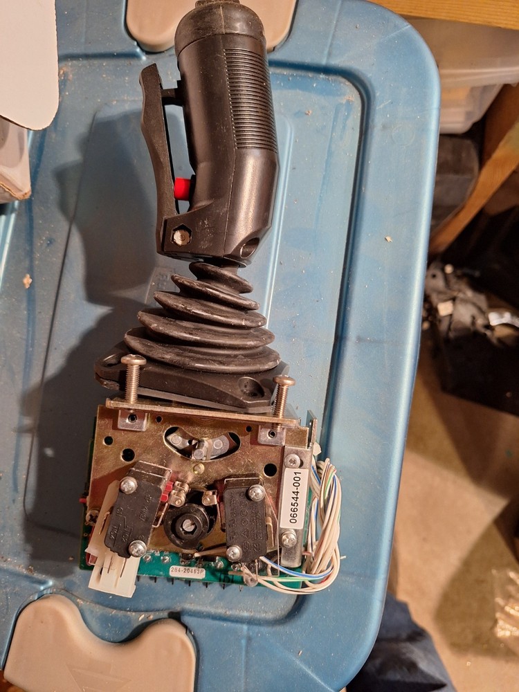 upright joystick controller