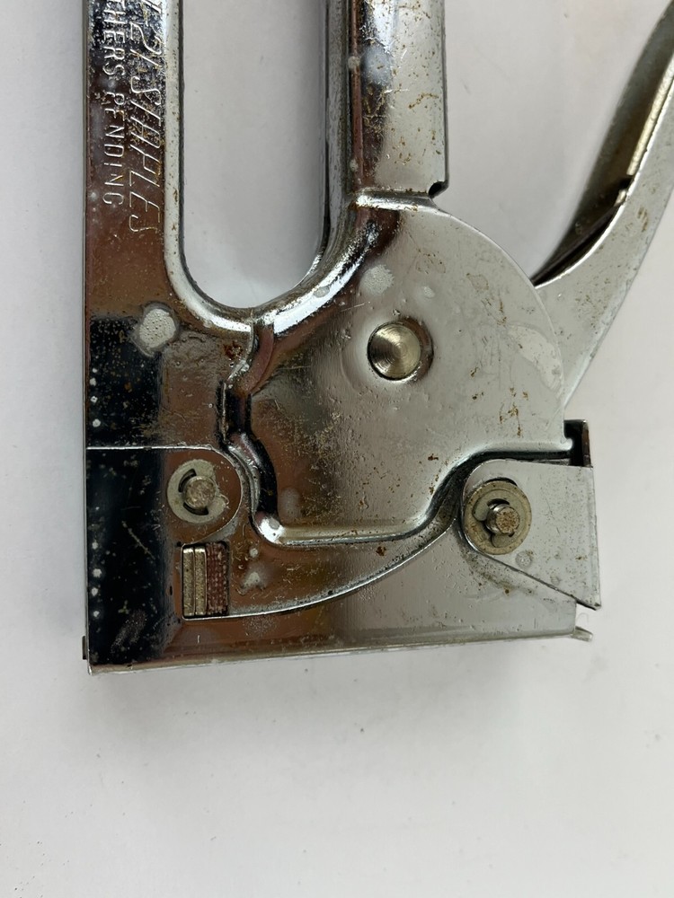 Arrow Fastener Stapler Tacker JT-21 Tested Works Staple Gun