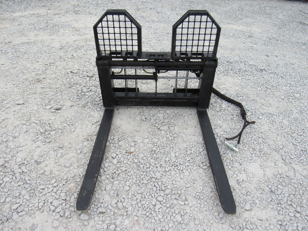 48″ Hydraulic Sliding Walk Through Pallet Fork Set Skid Steer Quick Attach