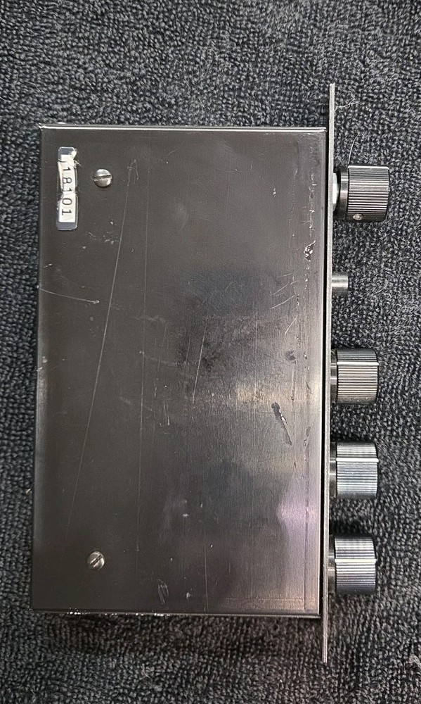 LINEAR POWER PA1 PREAMPLIFIER / EQUALIZER DUAL SOURCE TREBLE MID BASS USED