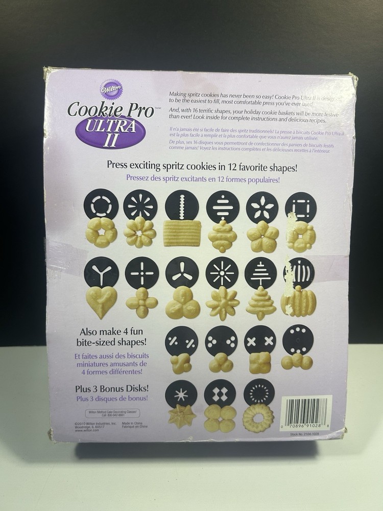 Wilton - Cookie Pro Ultra II -Cookie Press Complete Set 19 Discs - Barely Used
