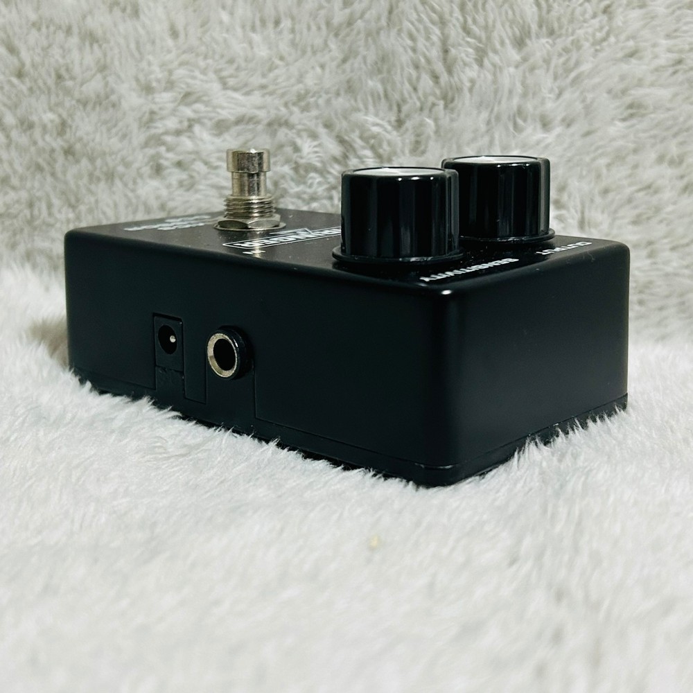 BEHRINGER DYNAMICS COMPRESSOR DC9 Electric Guitar Pedal