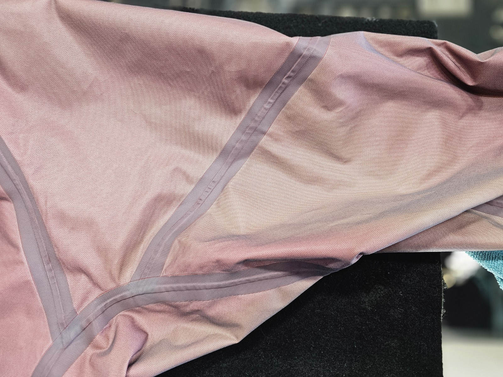 RED NRS FLUX ECLIPSE FOUR LAYER DRY TOP, SIZE XXL, BELT, FREE SHIPPING