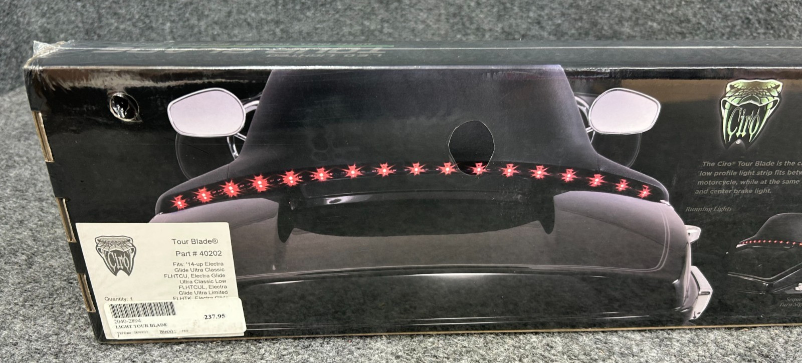 CIRO 2040-2894 40202 Tour Blade® - Tour Blade® Light HARLEY 14+ ELECTRA GLIDE