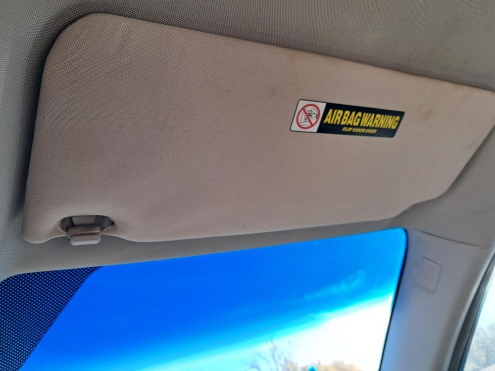 MDX 2010 Glove Box 4862717