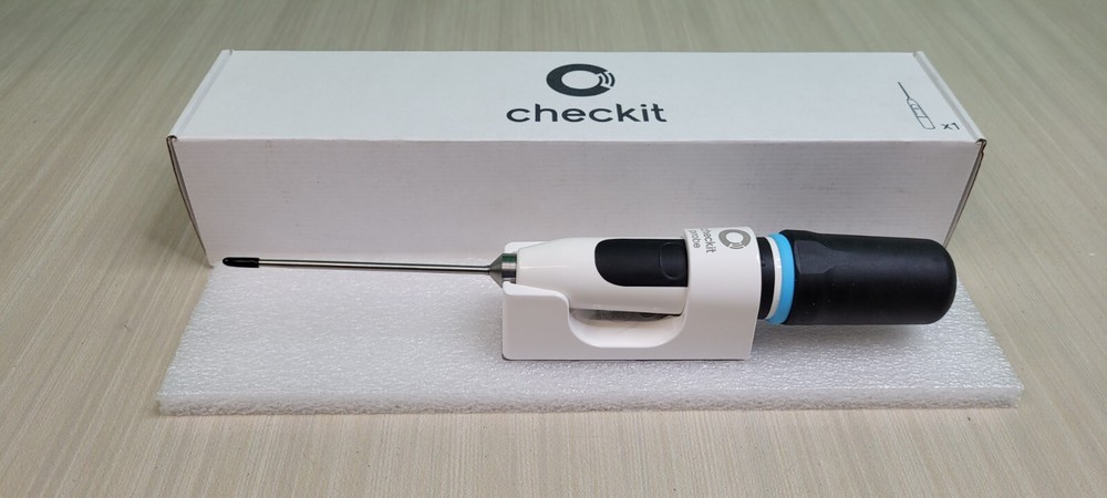 CHECKIT PROBE (BLUE, COLD ITEMS) WASHABLE, BT CORE TEMP W/ DOCK BATTERY