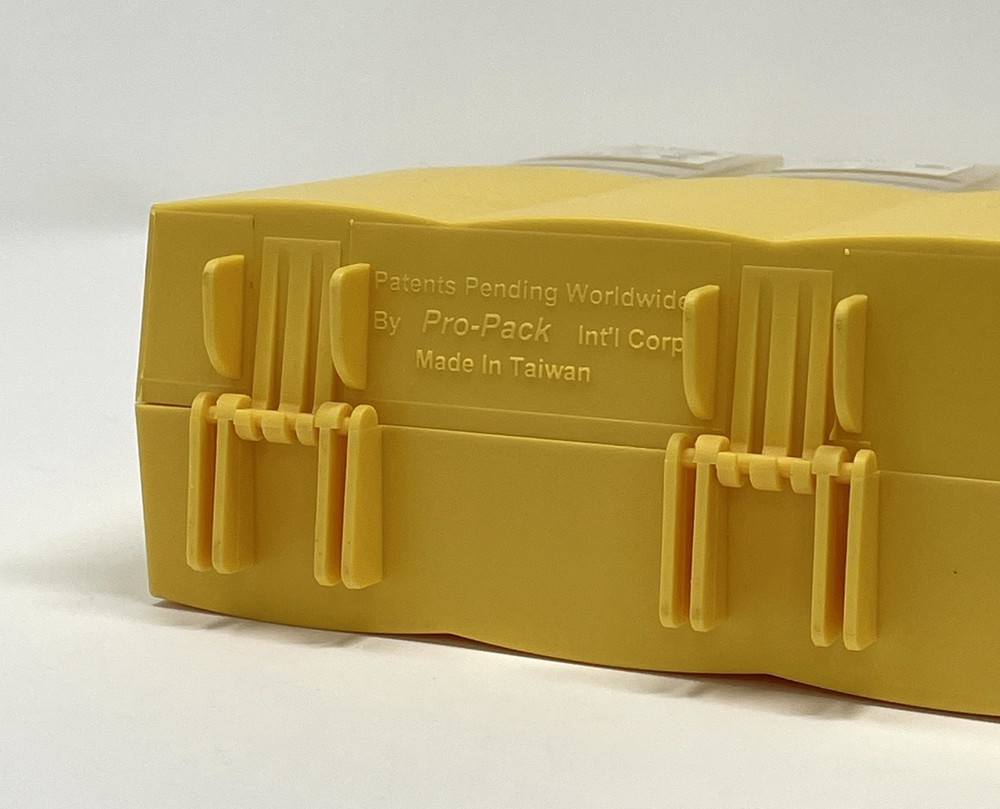 Vintage Pro-Pack Assorted Screws Caddy Carrying Case with Handle